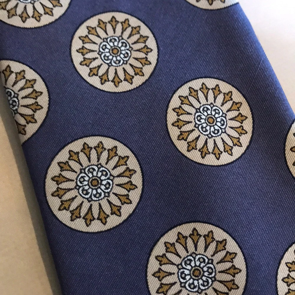 100% silk Burberry tie